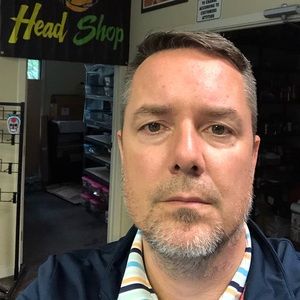 Meet your Posher, Chris